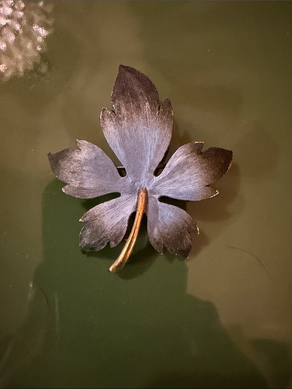 Vintage Louis Giusti Enamel Maple Leaf Brooch Pin Mid-Century Art Palette LG